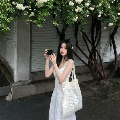 神圣性女